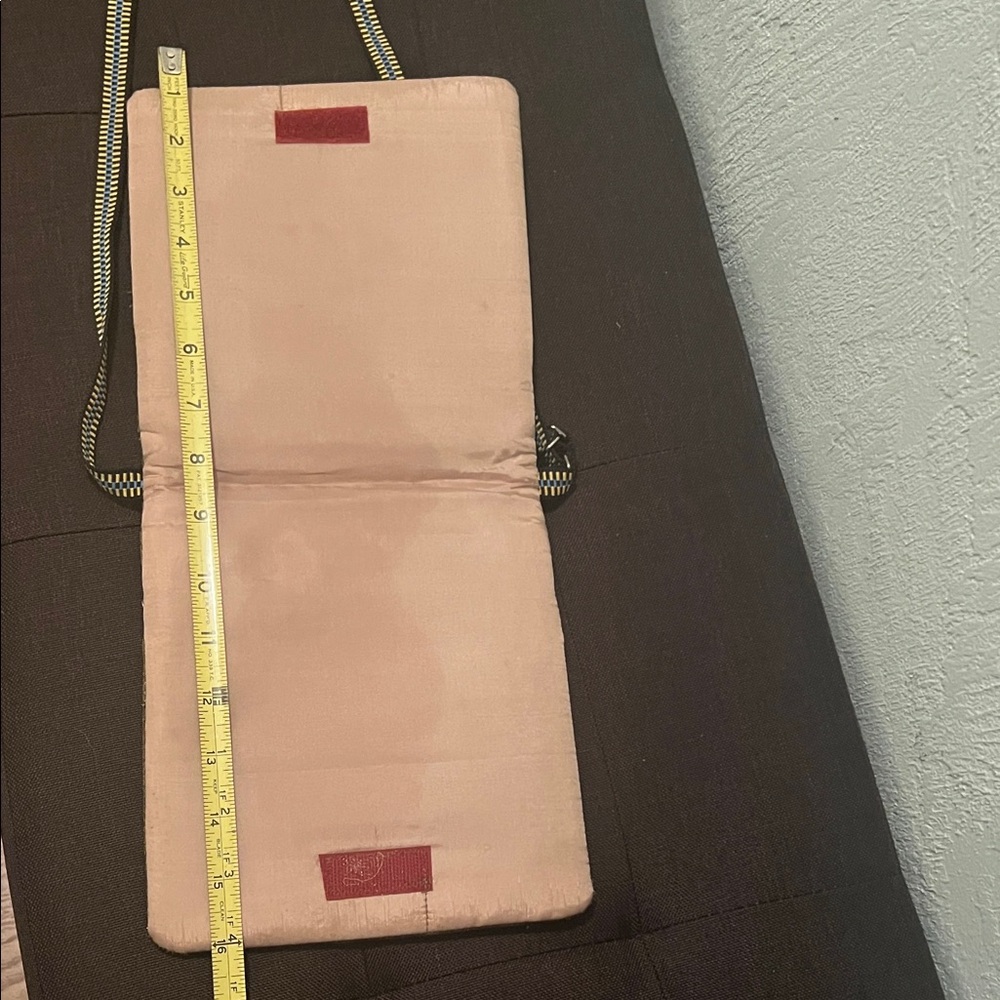 0977** Unisex Gold-Banana Leaf green Thai Silk Stylish Crossbody Bag - Picture 5 of 10